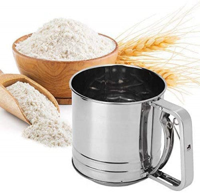 🥮 Stainless Steel Baking Flour Sifter – Perfect Baking Tool!