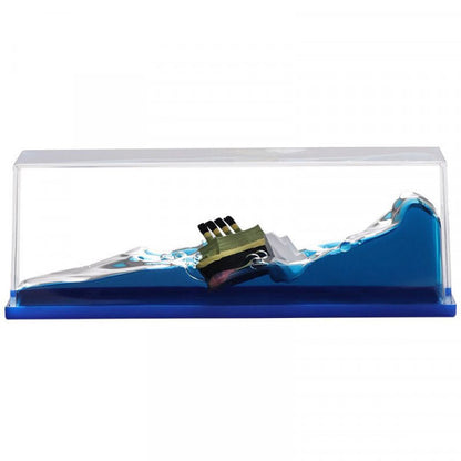 TITANIC WAVE CRUISE SHIP
