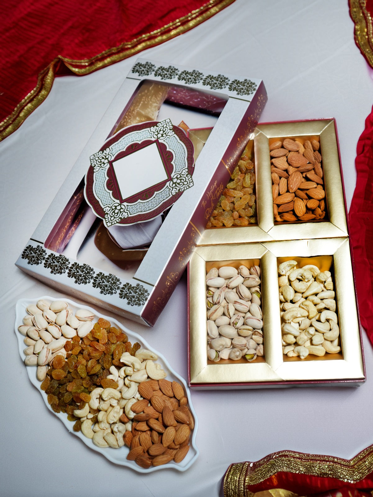 Gift Box Almonds, Cashew, Pista&Raisins Gift Boxes With Dry Fruits - 4 Part, Mix Dry Fruit Combo Pack (500 G)